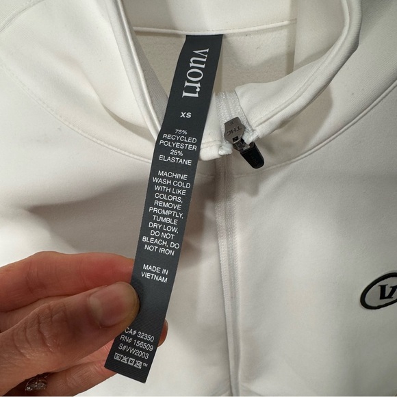 NWT VUORI Chilled Out Track Full Zip Jacket White XS - Picture 9 of 15